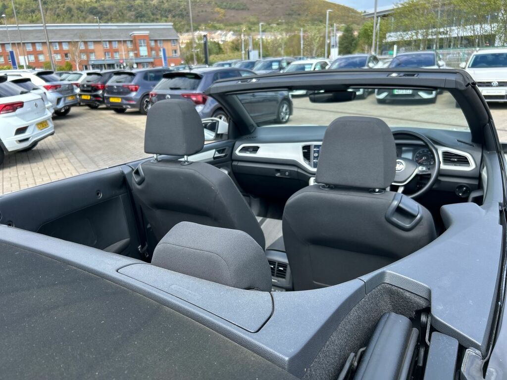 Volkswagen T-Roc 1.0 Tsi 110 Active Red #39