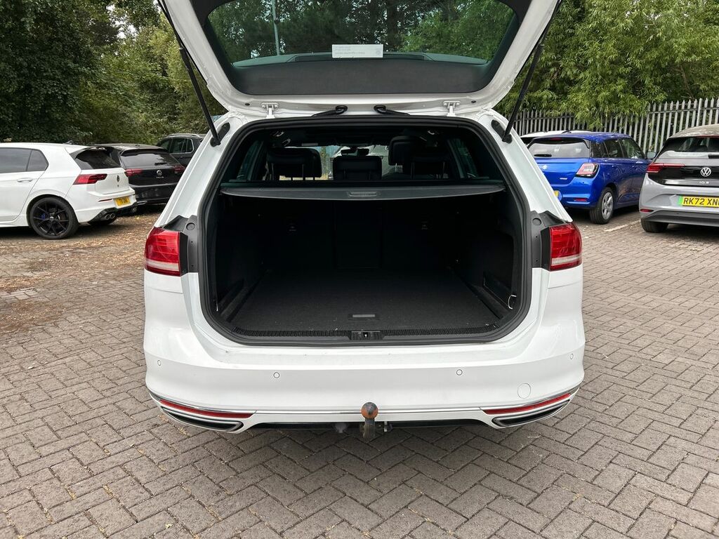 Volkswagen Passat Volkswagen Passat Bluemotion Black #39
