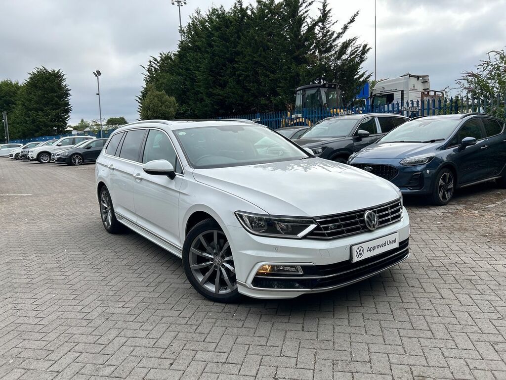 Volkswagen Passat Volkswagen Passat Bluemotion Black #42