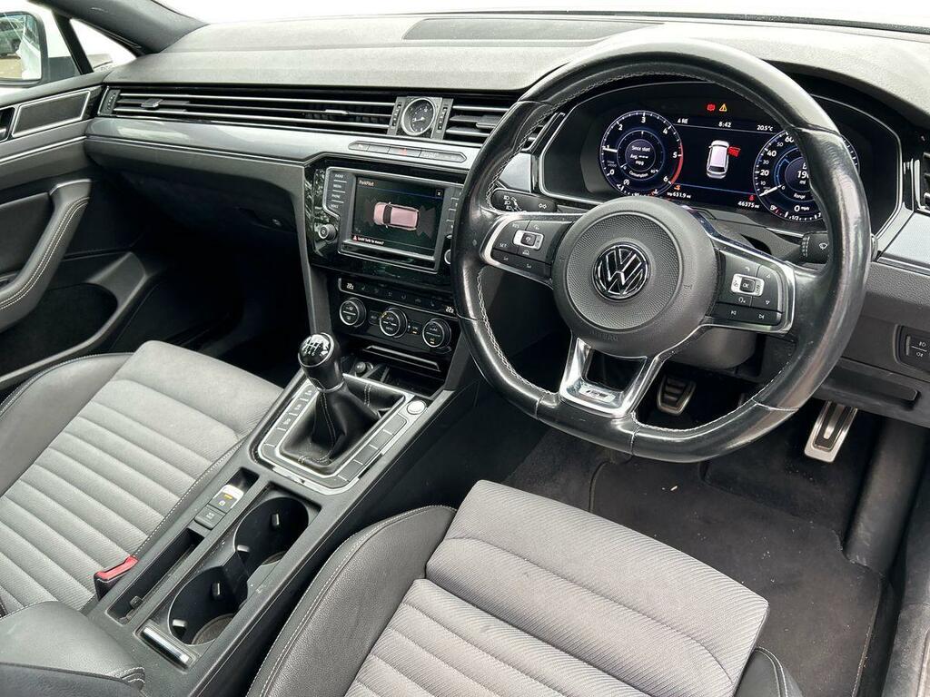 Volkswagen Passat Volkswagen Passat Bluemotion Black #20