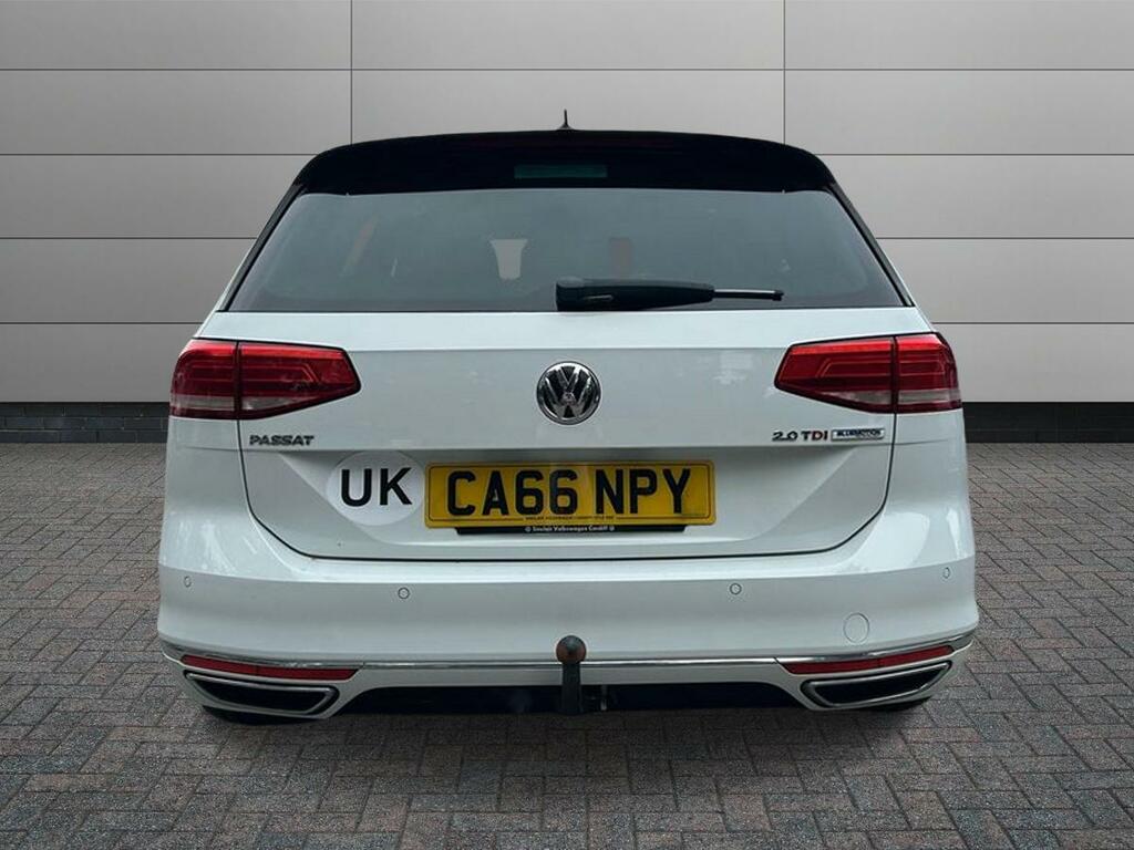 Volkswagen Passat 2.0 Tdi Scr 190 R-line White #6