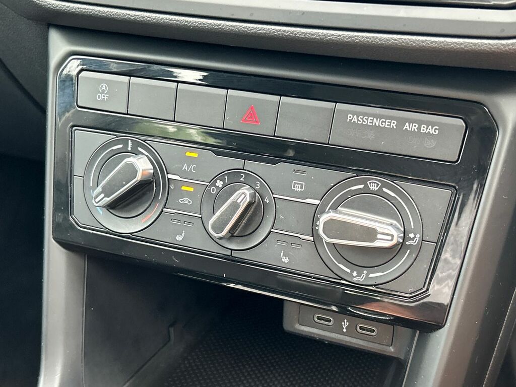 Volkswagen T-Cross Active Grey #10