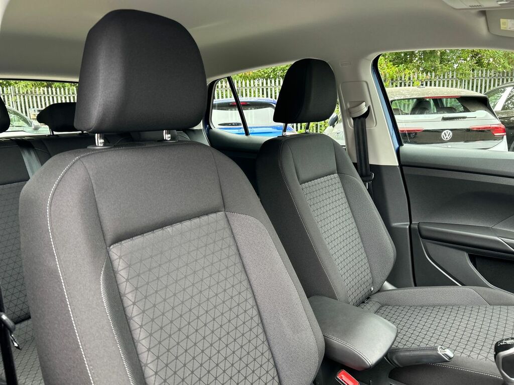 Volkswagen T-Cross Active Grey #25