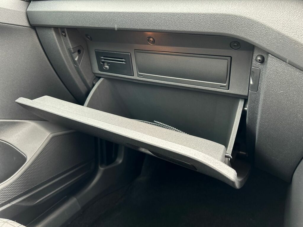Volkswagen T-Cross Active Grey #30