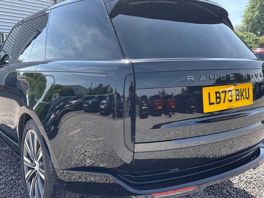 Land Rover Range Rover 3.0 P440e Hse Black #19