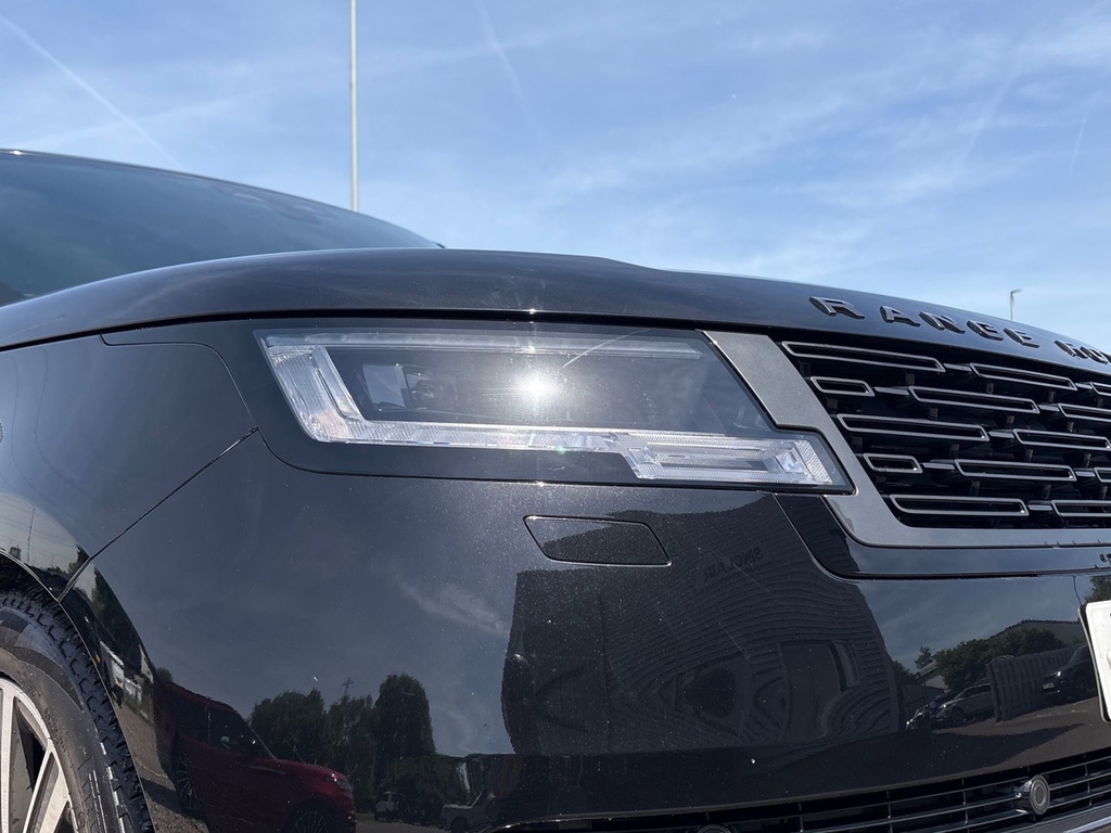 Land Rover Range Rover 3.0 P440e Hse Black #17