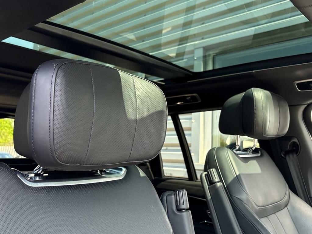 Land Rover Range Rover 3.0 P440e Hse Black #21