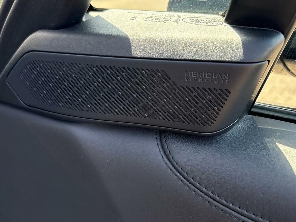 Land Rover Range Rover 3.0 P440e Hse Black #24