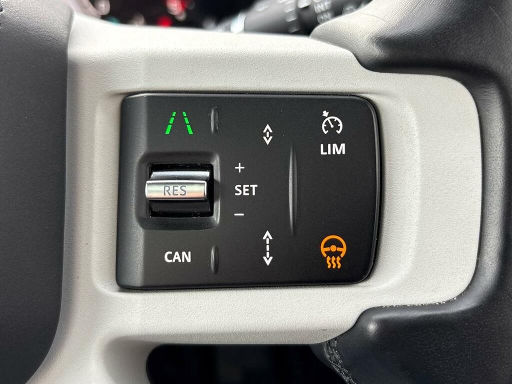 Land Rover Defender 90 Defender 3.0 D250 X-dynamic Se 90 Green #37
