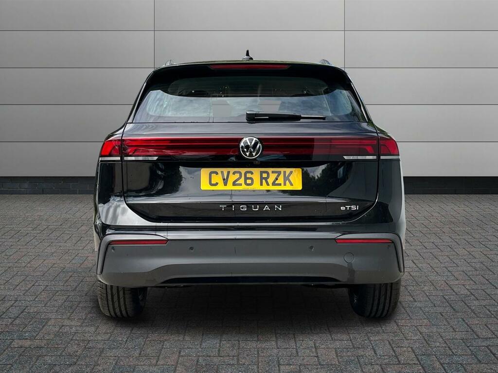 Volkswagen Tiguan 1.5 Etsi Life Dsg Click And Collect Black #6