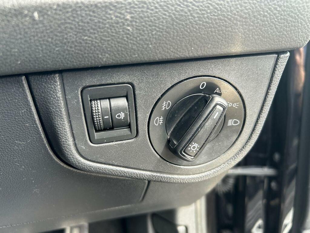 Volkswagen Polo Silver #22