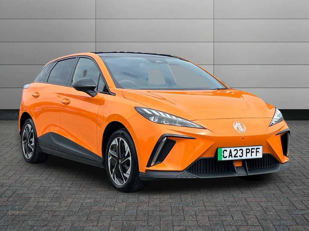 MG MG4 64Kwh Trophy Long Range Hatchback Aut Orange