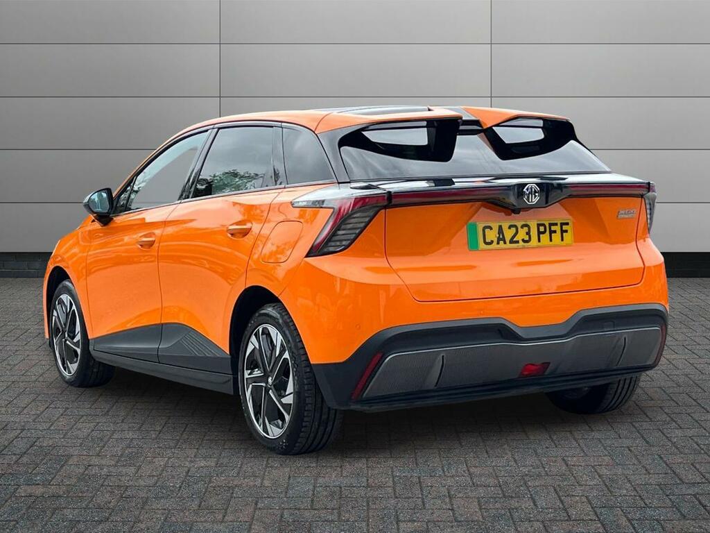 MG MG4 64Kwh Trophy Long Range Hatchback Aut Orange #2