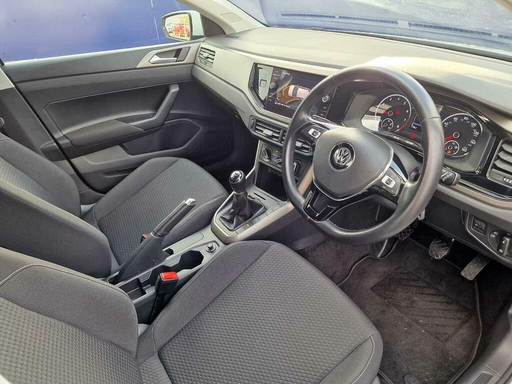 Volkswagen Polo Mk6 Hatchback 1.0 Tsi 95Ps Match Volkswagen White #6