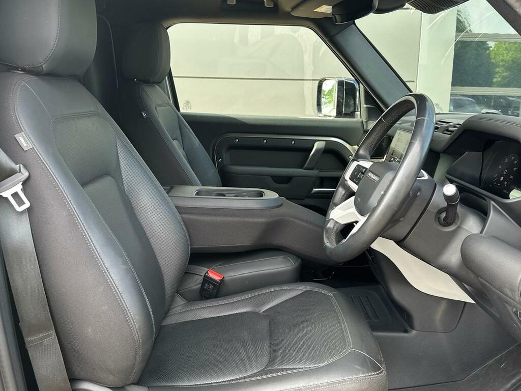 Land Rover Defender 90 3.0 D250 X-dynamic Se 90 Black #42