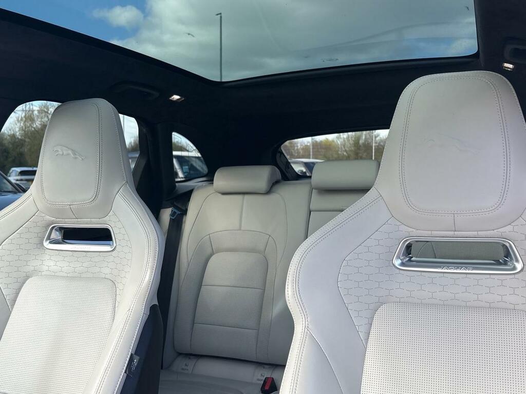 Jaguar F-Pace Jaguar Estate 2.0 P400e R-dynamic Se Black Aut Black #63