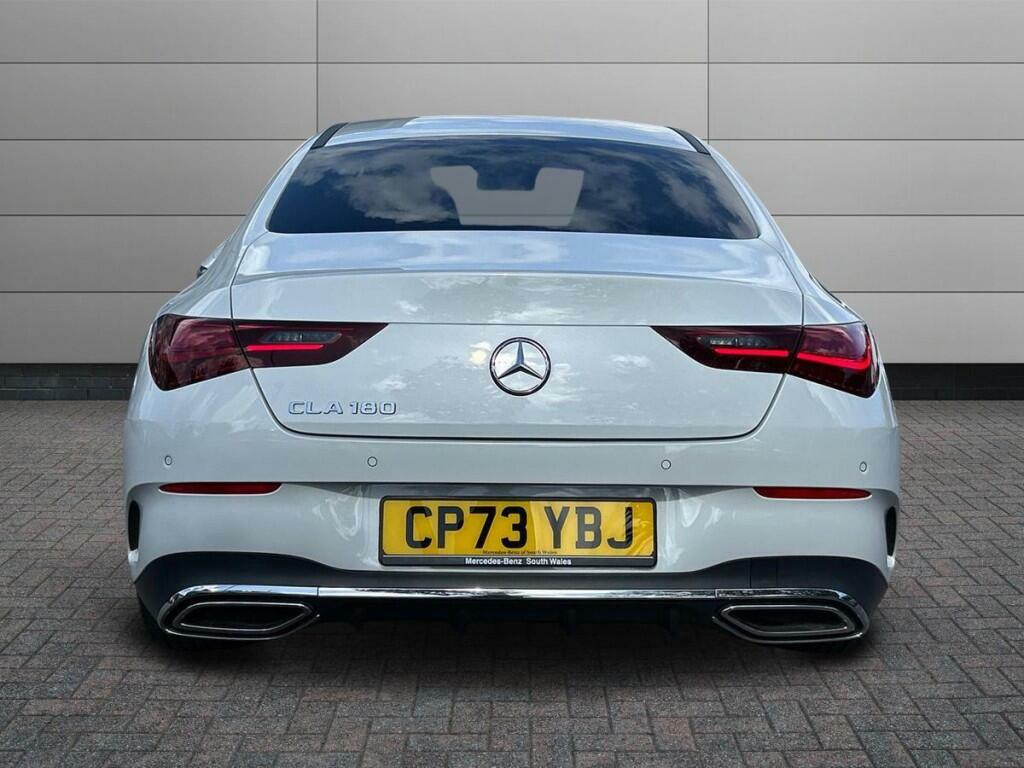 Mercedes-Benz CLA Class Cla 180 Amg Line Executive Coupe White #6
