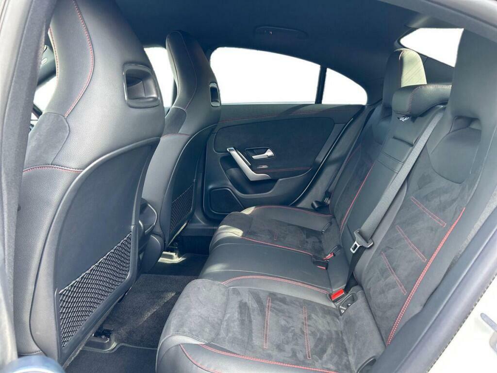 Mercedes-Benz CLA Class Cla 180 Amg Line Executive Coupe White #4