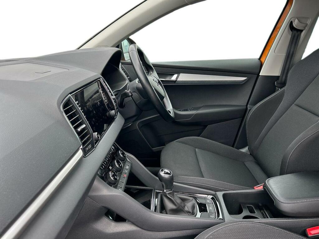 Skoda Karoq 1.0 Tsi Se Drive Orange #3
