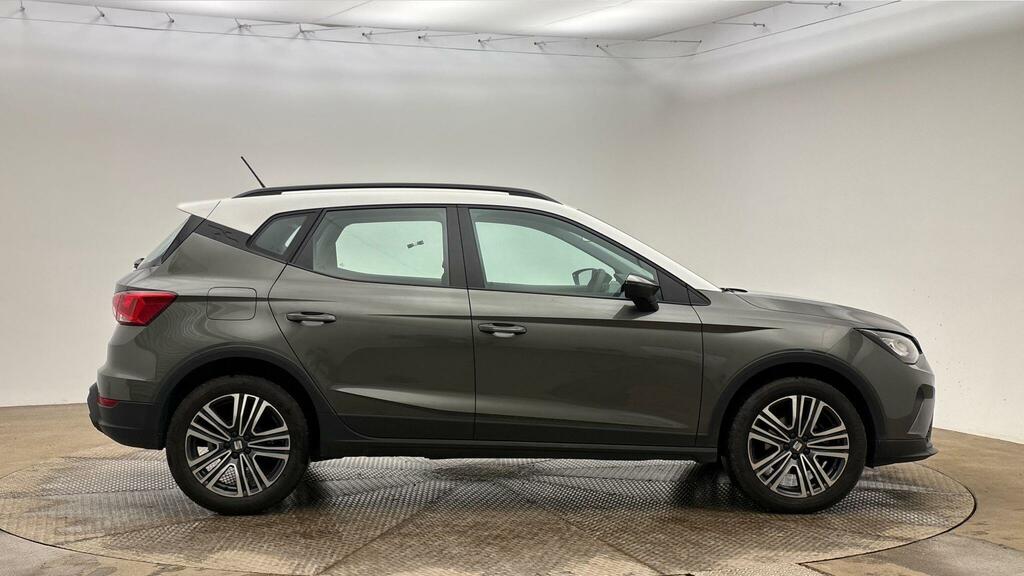 Seat Arona 1.0 Tsi 110 Se Technology Dsg Green #2
