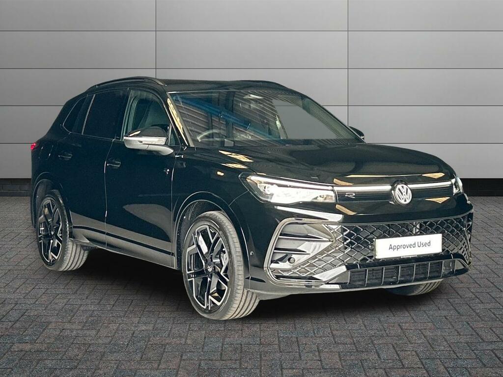 Volkswagen Tiguan 1.5 Etsi 150 R-line Dsg Black Style Packwin Black