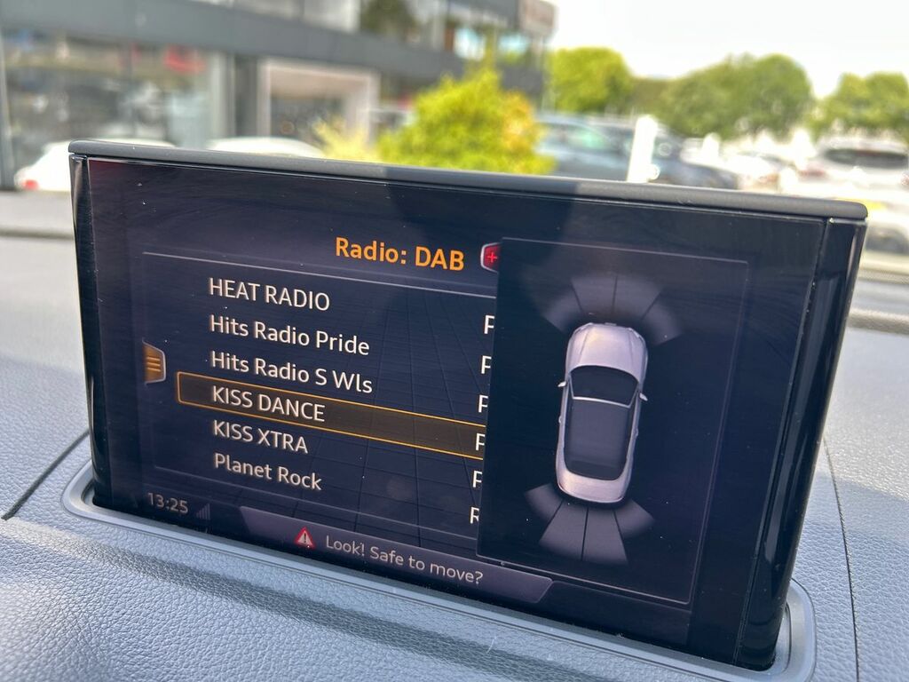 Audi A3 Cabriolet 2018 2.0 Tdi S Line Convertible S Troni White #11