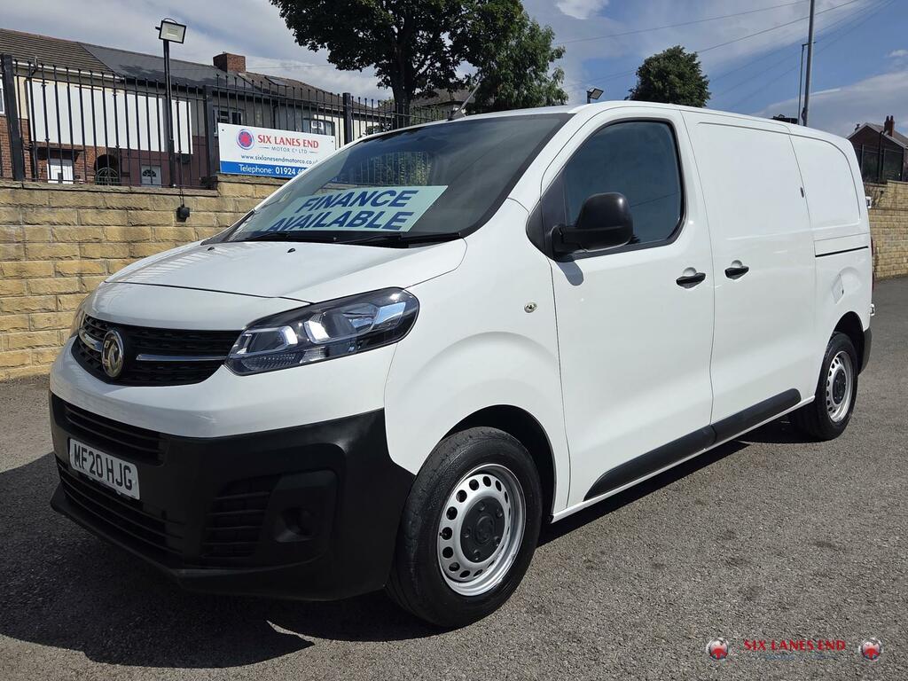 Vauxhall Vivaro 2.0 Turbo D 3100 Edition Panel Van Manu White #4