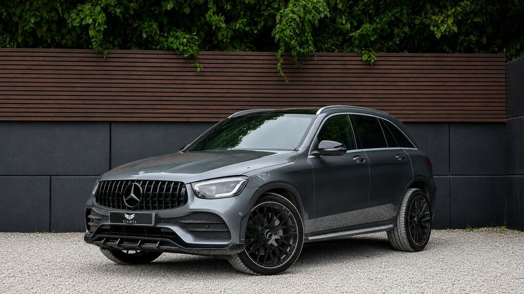 Mercedes-Benz GLC Class 2019 2.0 Glc300d Amg Line Premium Plus Suv D SD69MDX Grey #2