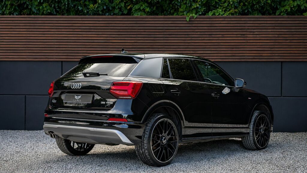 Audi Q2 2020 1.5 Tfsi Cod 35 S Line Suv S Troni YX70YFB Black #5