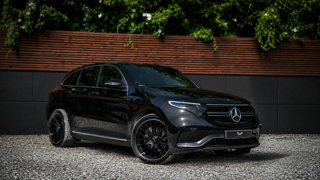Mercedes-Benz EQC 2020 Eqc 400 80Kwh Amg Line Premium Plus Suv AV70MWF Black #3