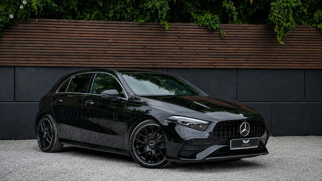 Mercedes-Benz A Class 2023 1.3 A200h Mhev Amg Line Premium Plus Hatchb AO73NXU Black #3