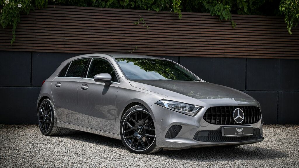 Mercedes-Benz A Class 2019 1.5 A180d Se Executive Hatchback KL68WVF Grey #3