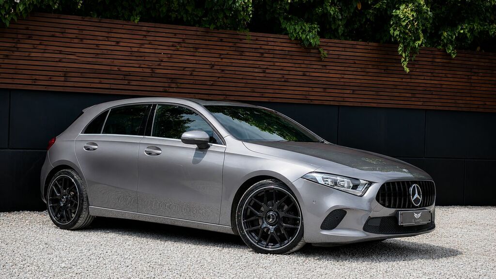 Mercedes-Benz A Class 2019 1.5 A180d Se Executive Hatchback KL68WVF Grey #4