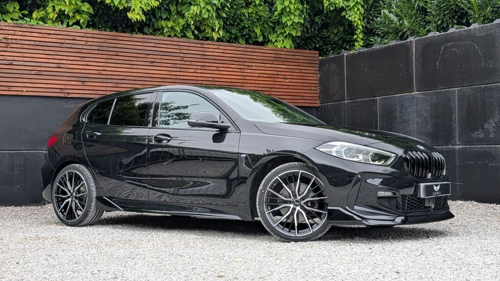 BMW 1 Series 2020 1.5 118I M Sport Hatchback Dct Eur Black #4