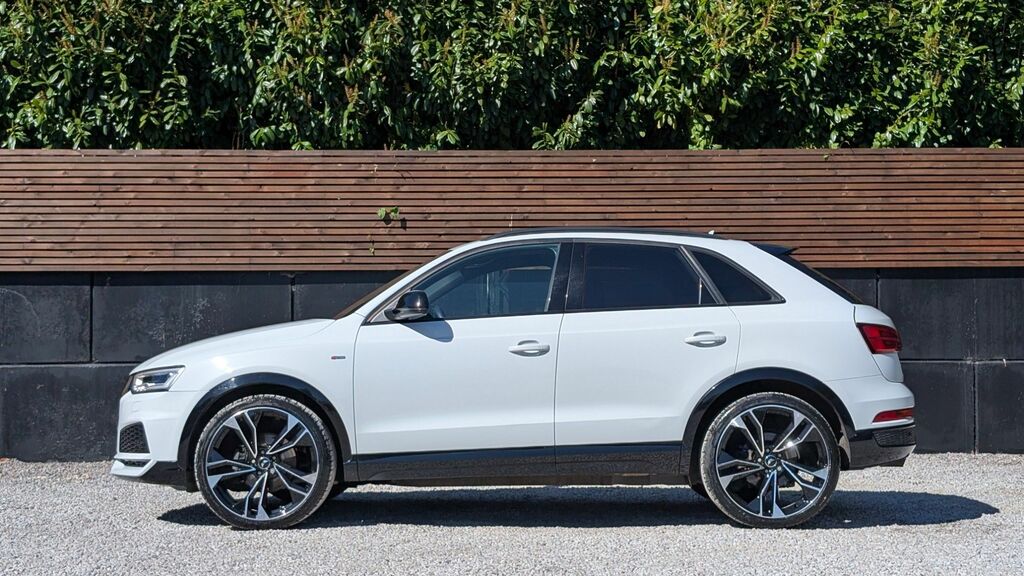 Audi Q3 2018 1.4 Tfsi Cod Black Edition Suv S T AF68GJK White #5