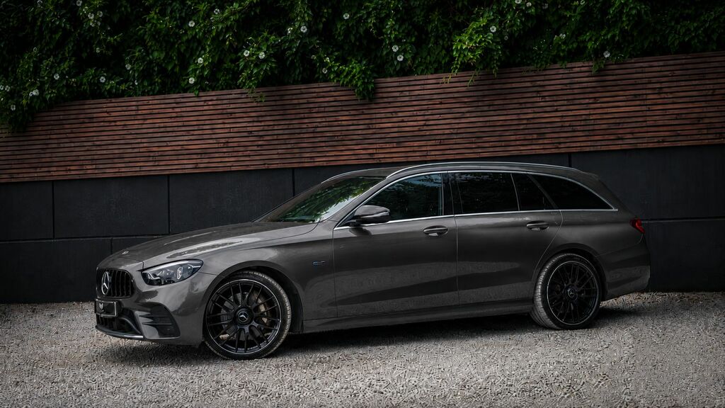 Mercedes-Benz E Class 2023 2.0 E220dh Mhev Amg Line Premium Estate Grey #2