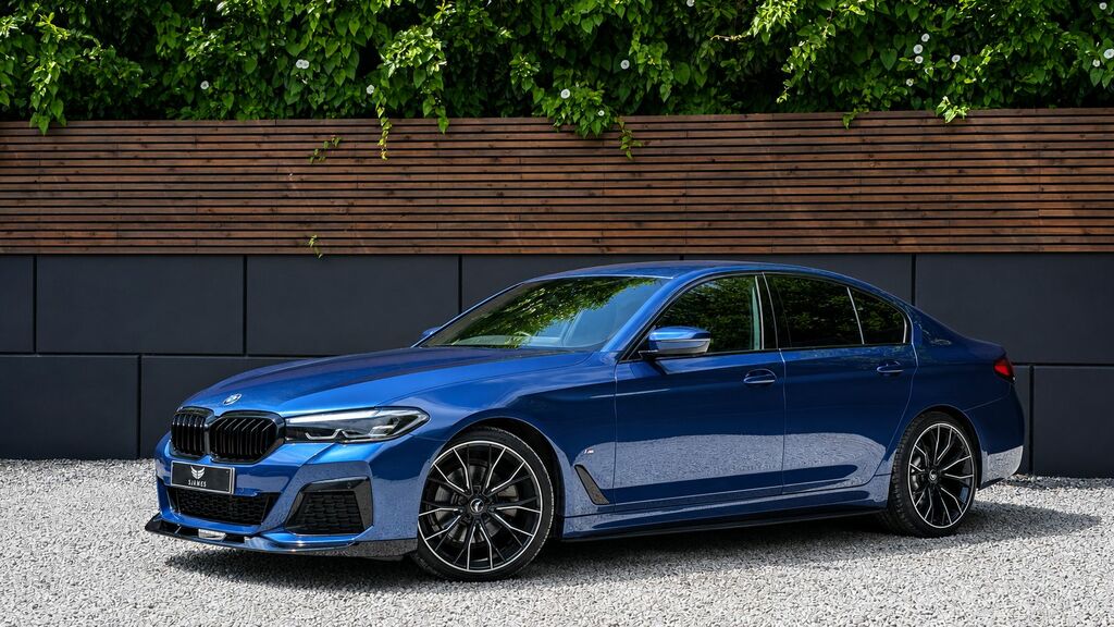 BMW 5 Series 530D Mht M Sport Saloon Hybrid Steptronic X Black #2