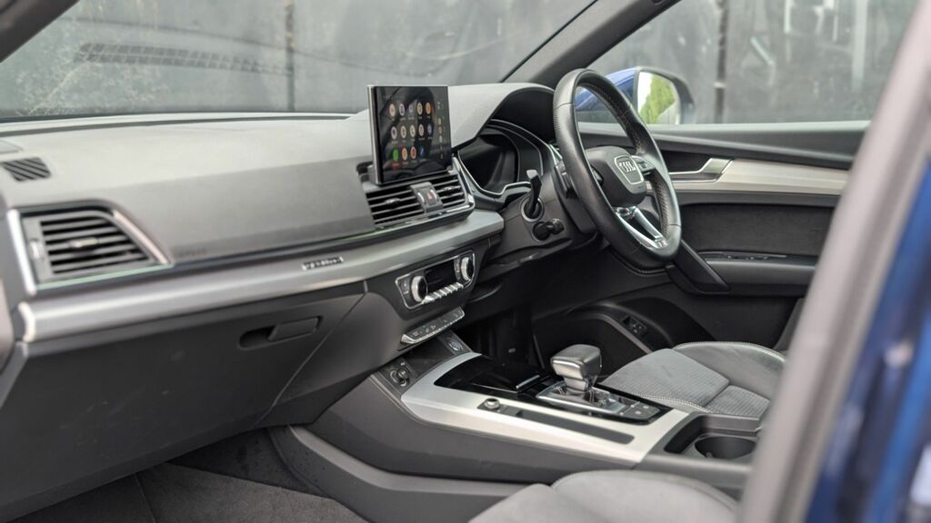 Audi Q5 Blue #10