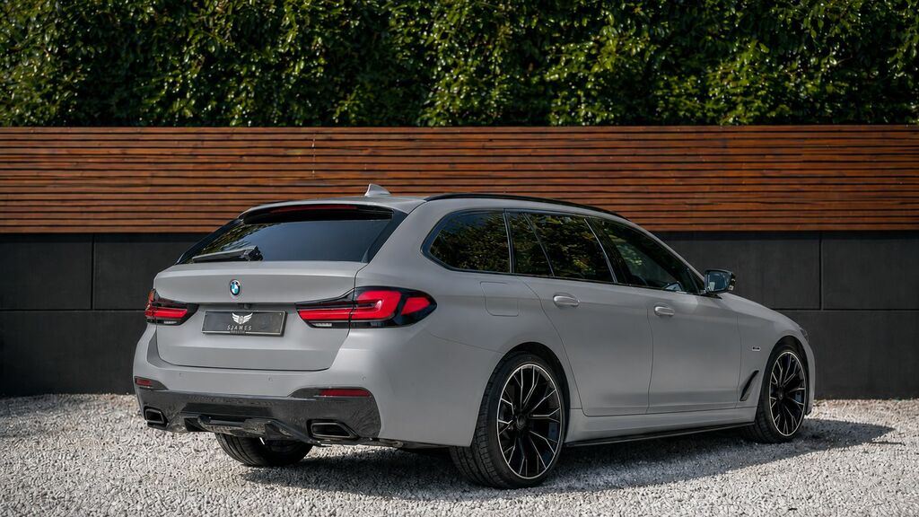 BMW 5 Series 2022 2.0 530E 12Kwh M Sport Touring Plu Grey #6