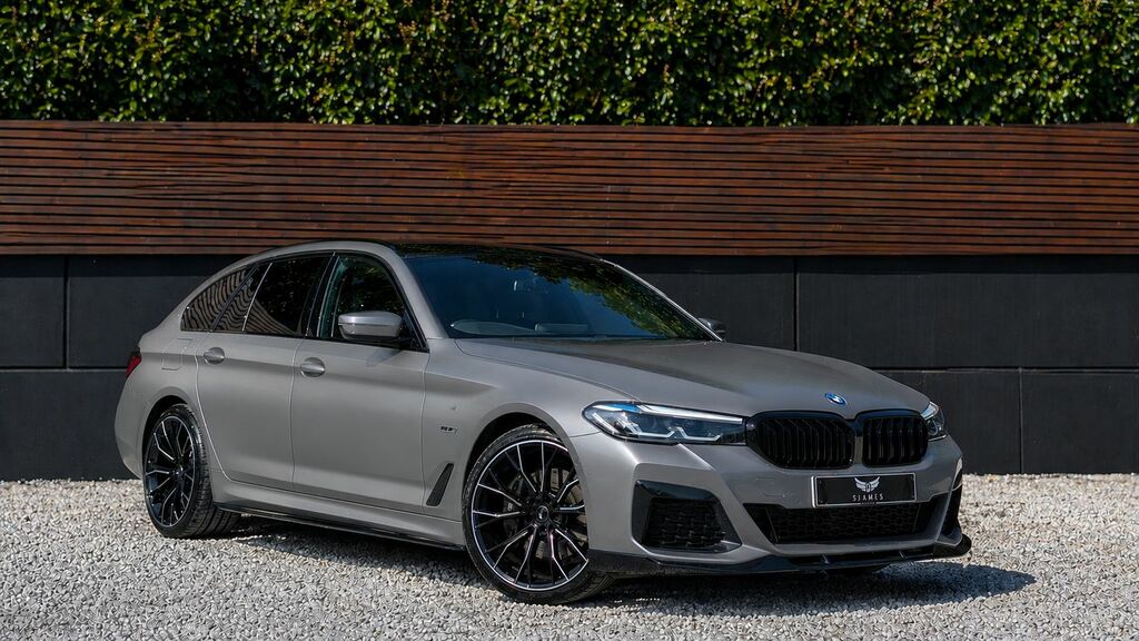 BMW 5 Series 2022 2.0 530E 12Kwh M Sport Touring Plu Grey #3