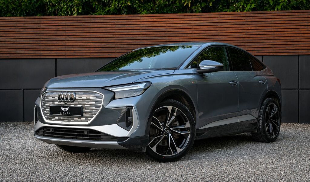 Audi Q4 E Tron 2022 35 S Line Sportback 55Kwh Blue #2