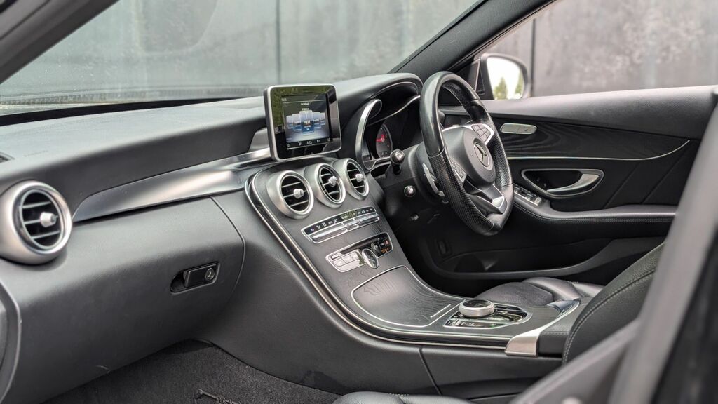 Mercedes-Benz C Class 2018 2.1 C220d Amg Line Saloon G-tronic Black #6