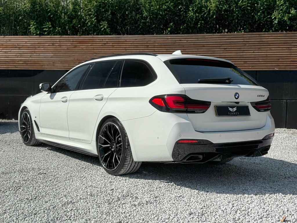 BMW 5 Series 2022 2.0 520D Mht M Sport Touring Hybri White #6