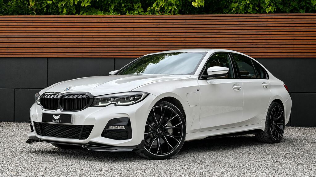 BMW 3 Series 2021 2.0 330E 12Kwh M Sport Saloon Plug FX71HKY White #2