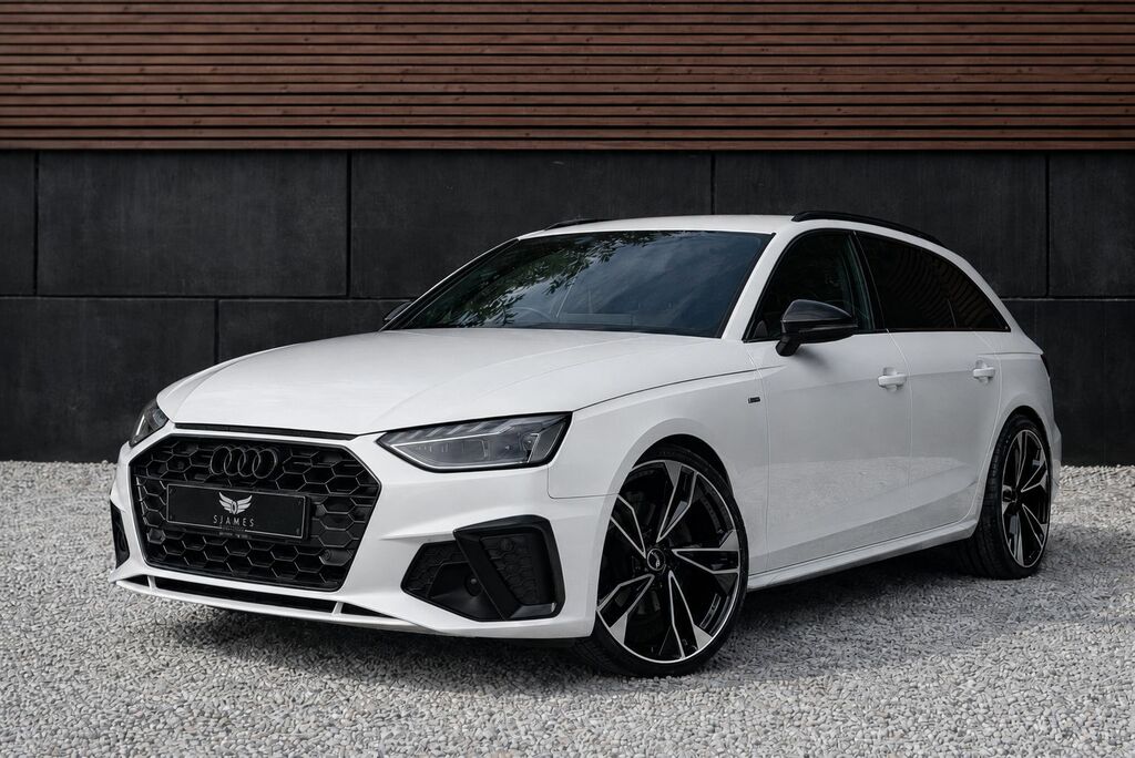 Audi A4 Avant 2021 2.0 Tfsi 35 Black Edition Estate M White
