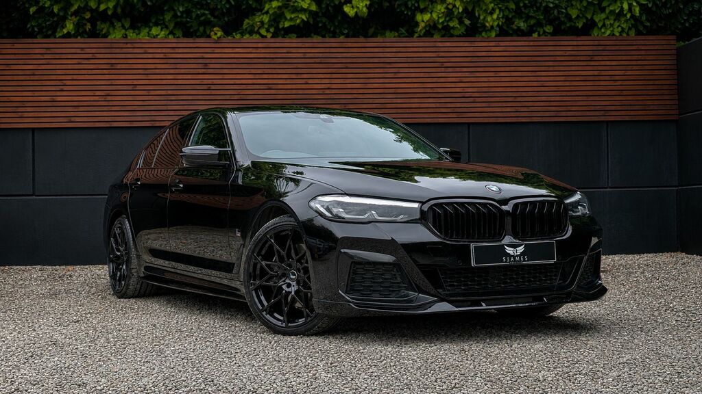 BMW 5 Series 2022 2.0 530E 12Kwh M Sport Saloon Plug Black #3