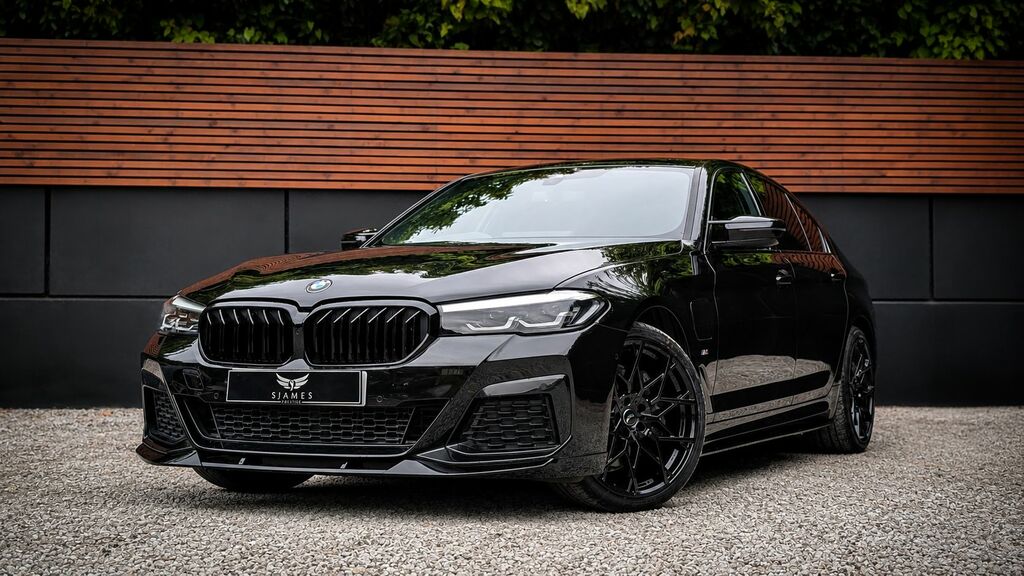 BMW 5 Series 2022 2.0 530E 12Kwh M Sport Saloon Plug Black