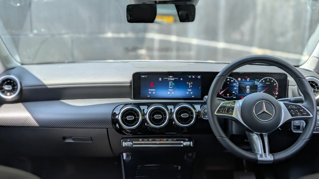 Mercedes-Benz CLA Class 2025 1.3 Cla180h Mhev Sport Edition Coupe Petr LR25EHD Silver