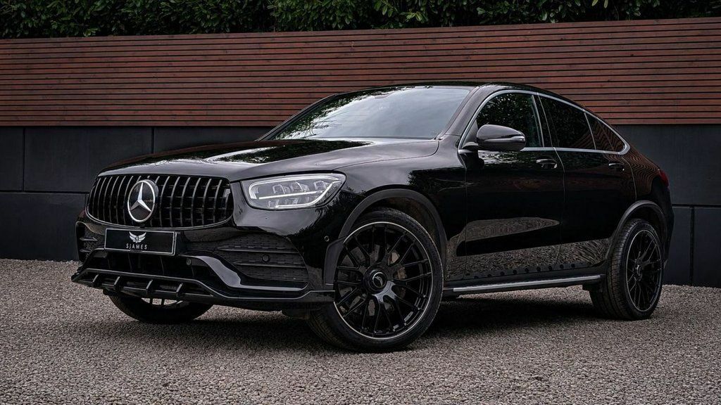 Mercedes-Benz GLC Class 2023 2.0 Glc300h Mhev Amg Line Coupe Hy Black #2