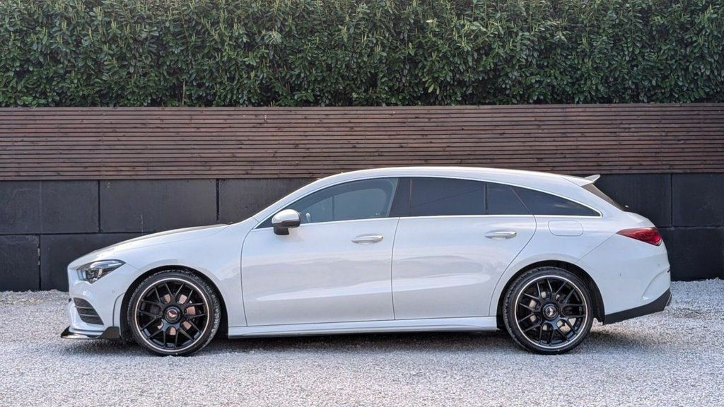 Mercedes-Benz CLA Class 2023 1.3 Cla200 Amg Line Premium 2 Shooting Brak White #5